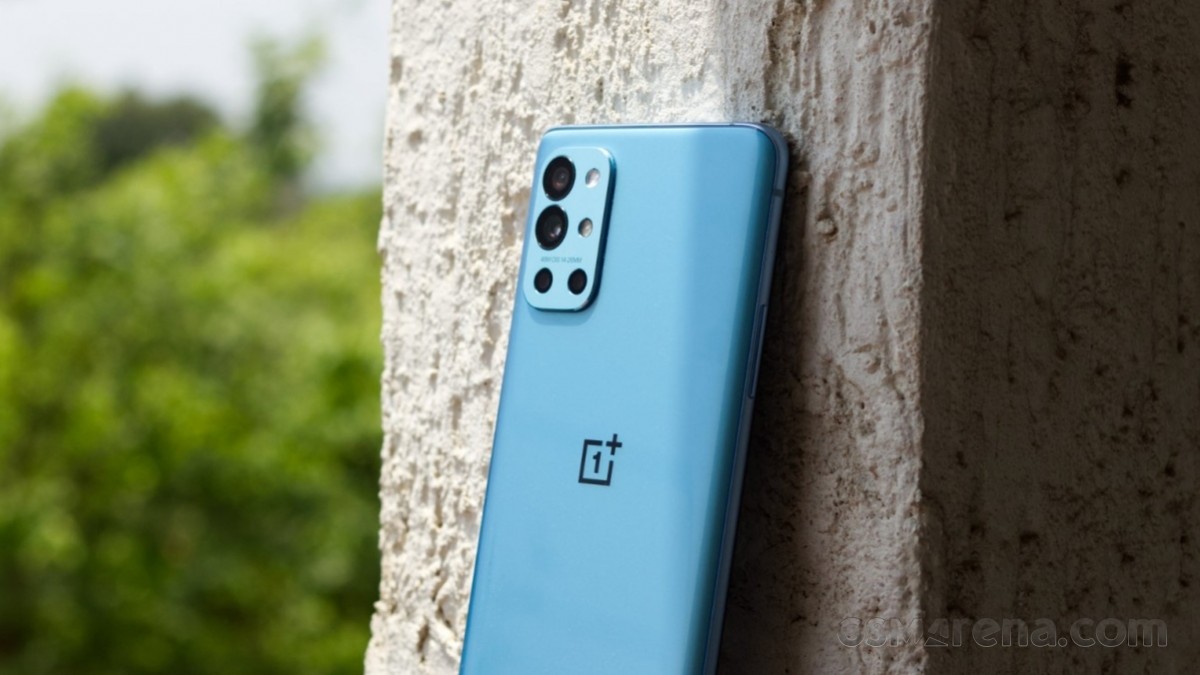Frissítették a OnePlus 9R és a OnePlus 10R készülékeket