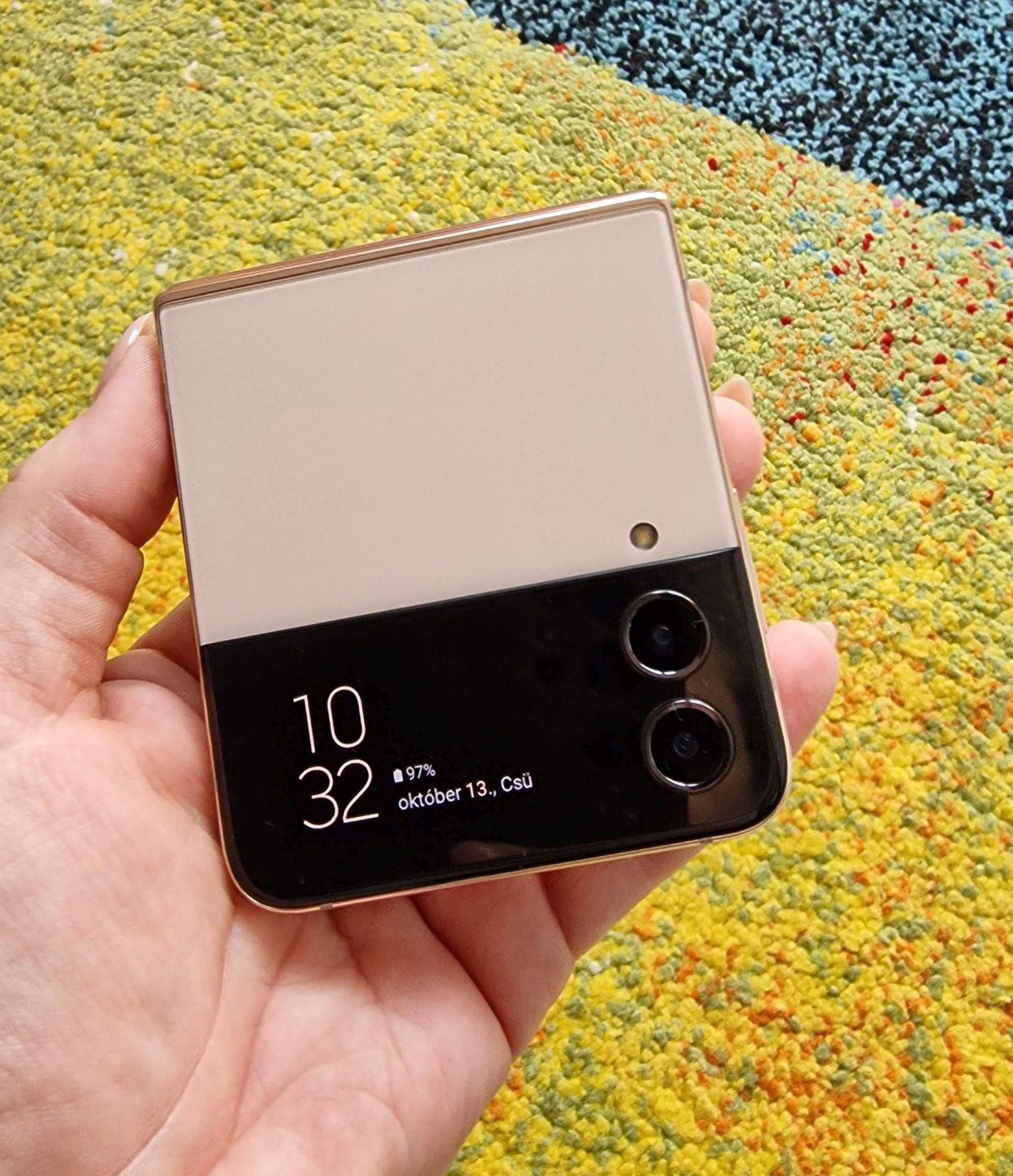 Samsung Galaxy Z Flip4 teszt, a kagylós mobil újra menő