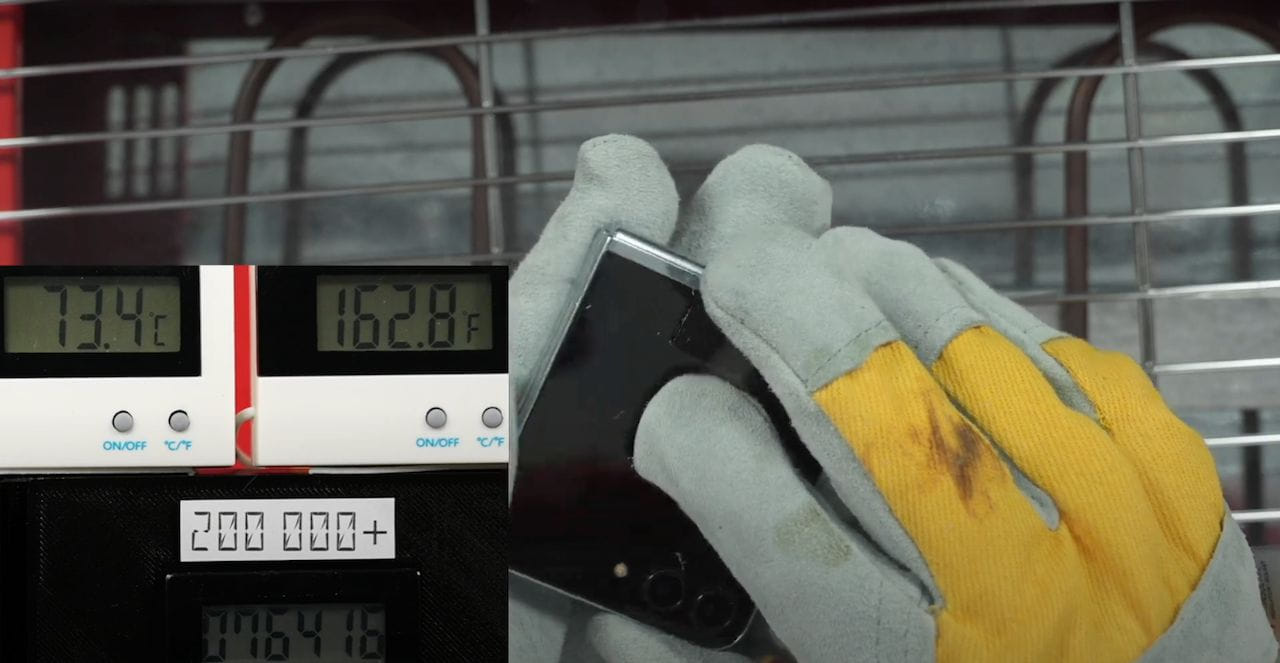 A Galaxy Z Flip5 épp a versenytársakat alázza, túléli a 73°C-os hőmérsékletet