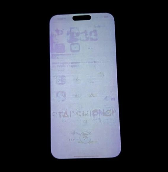 Egyes iPhone 15 Pro Max kijelzők súlyosan beégnek
