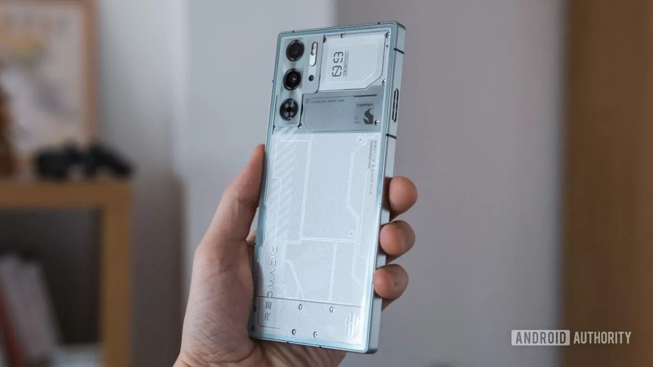 Ez a Snapdragon 8 Gen 3 gamer mobil megdöbbentően olcsó