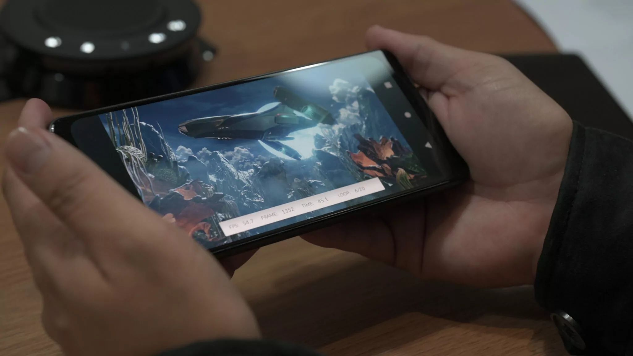 Az egyik legerősebb processzorral érkezik a Poco F5