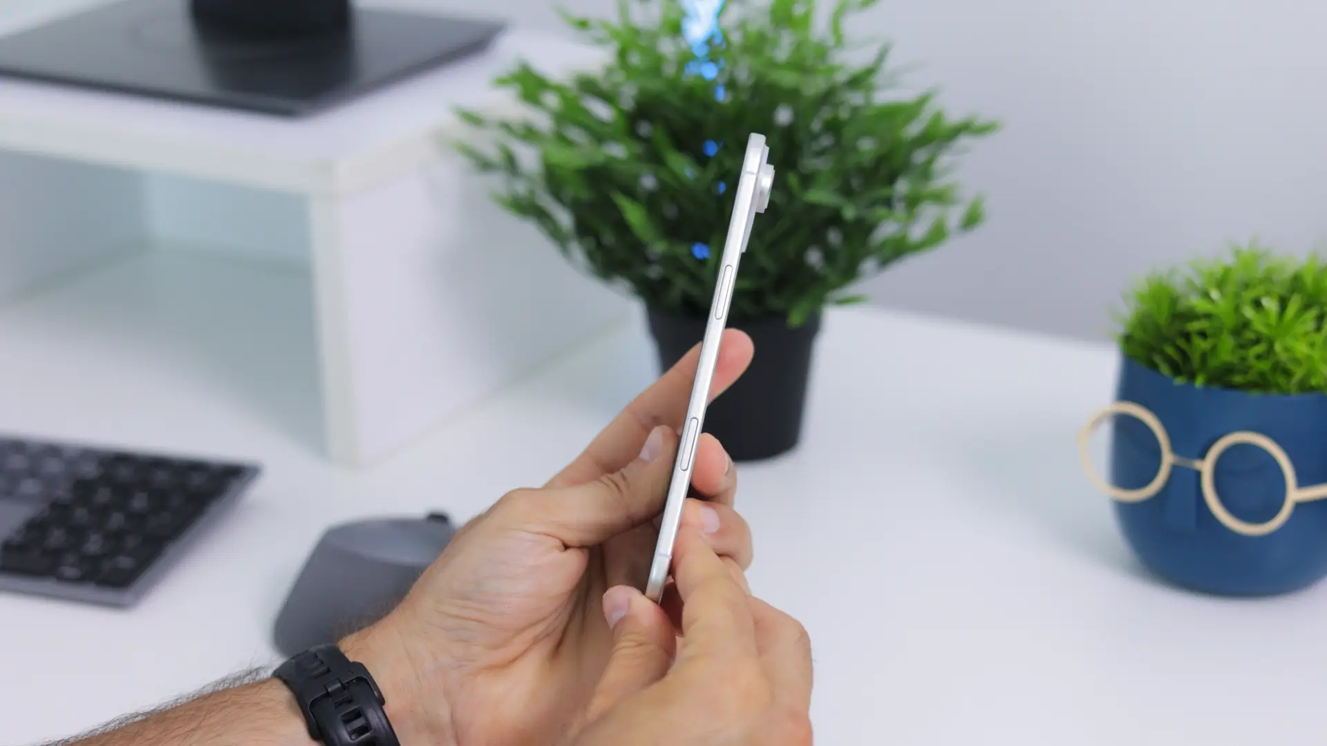 Apple iPhone 17 Air – dizájnforradalom vagy túl nagy áldozat az üzemidőben?