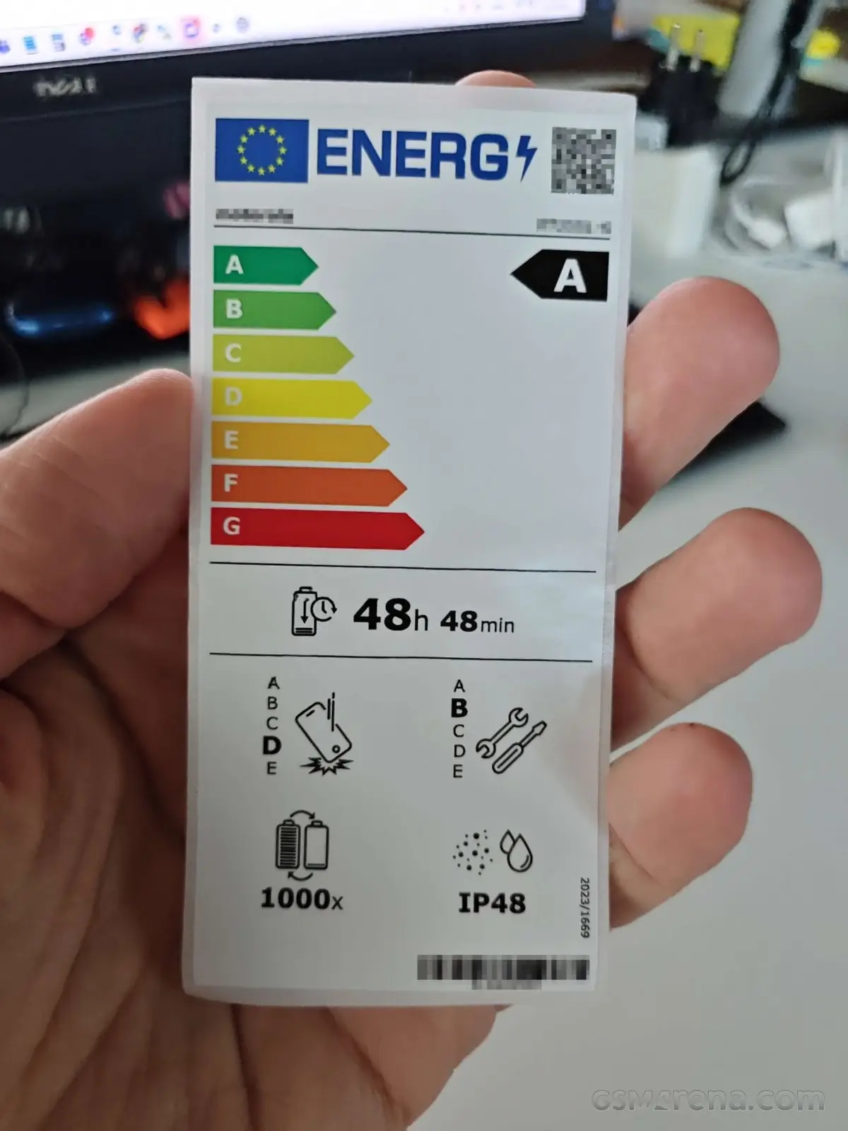 Új címkét kapnak az okostelefonok és tabletek az EU-ban júniustól – a cél az üzemidő és hatékonyság feltüntetése