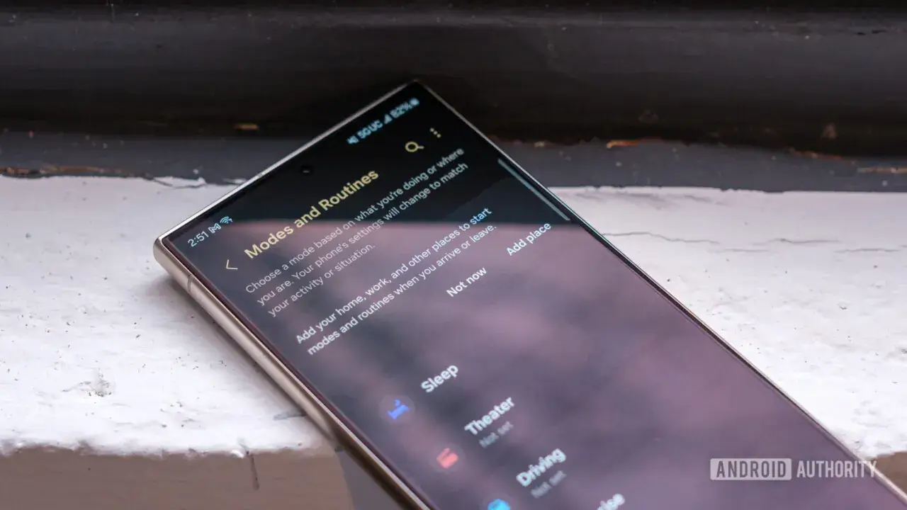 Mely funkciók korlátozottak a Galaxy Watch-on, ha nem Samsung telefont használsz?