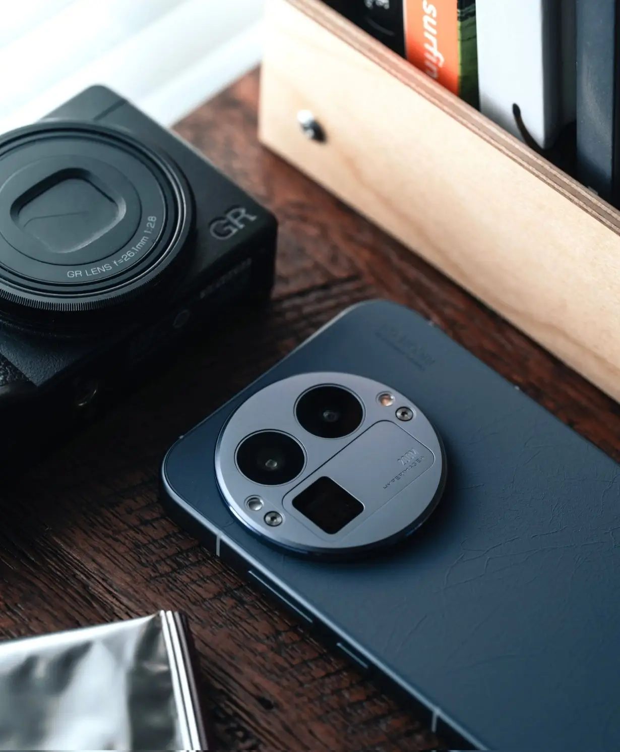Bemutatkozott a Realme GT8 Pro – moduláris kamerarendszerrel és Ricoh GR-optikával újít a gyártó