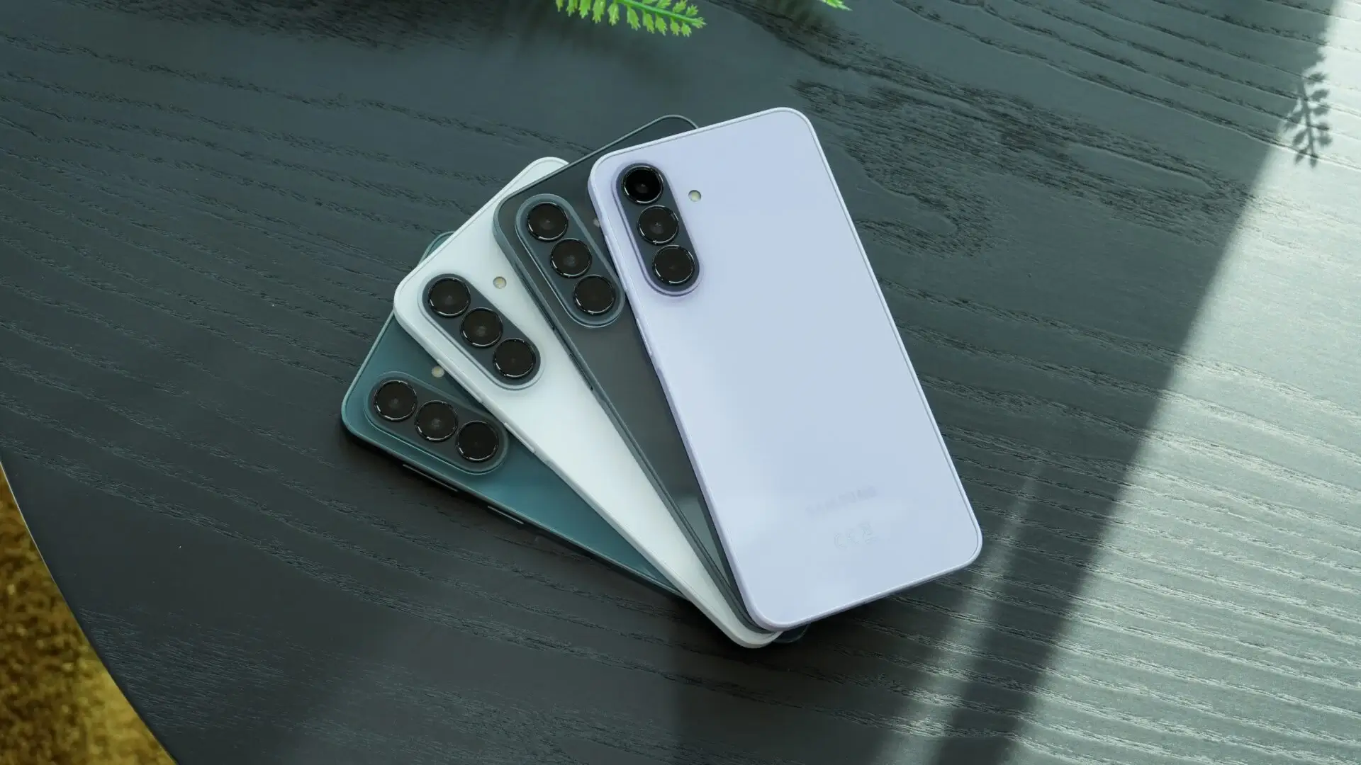 Samsung Galaxy A37: jobb kamera, erősebb védelem és hosszabb szoftvertámogatás