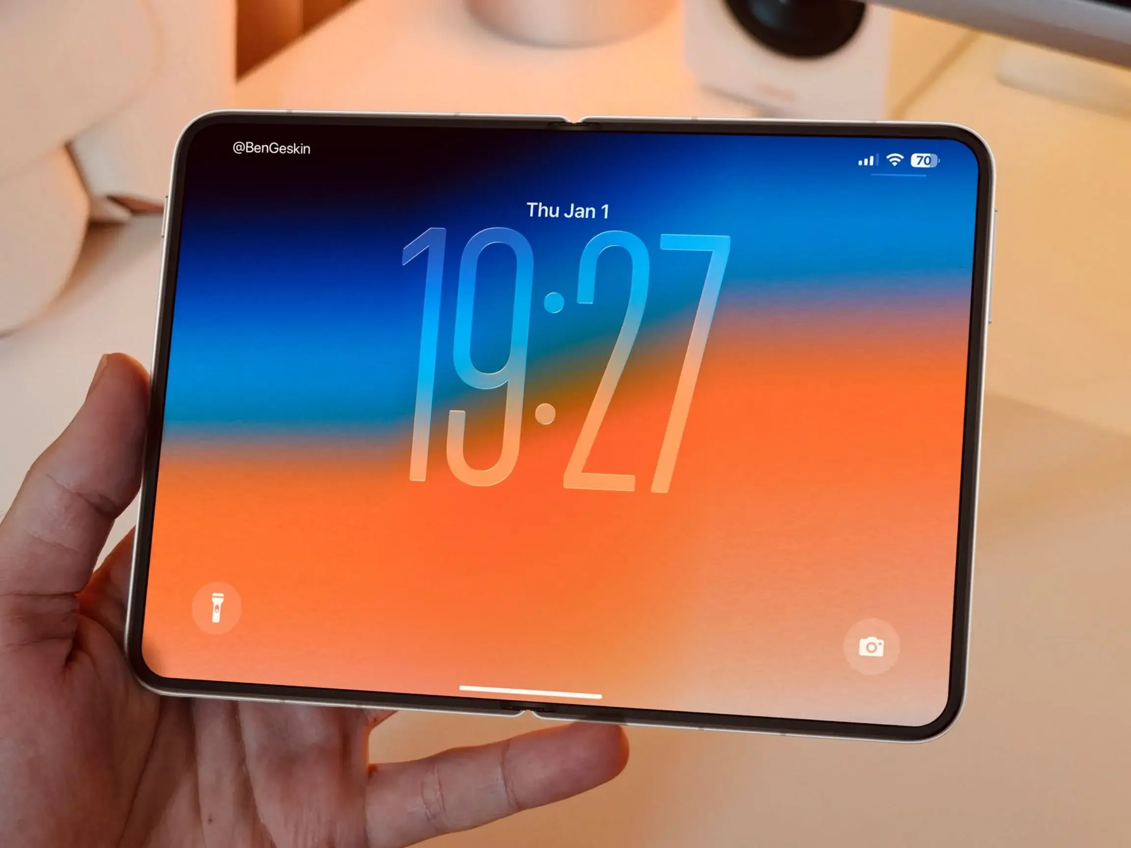 Az iPhone 20 Pro álma veszélyben – az Apple nem biztos, hogy meg tudja valósítani nagy dobását