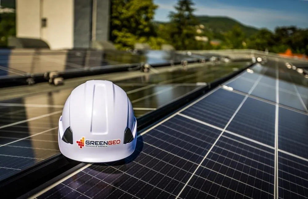 Miből áll a napelemes rendszer üzemeltetése, karbantartása?