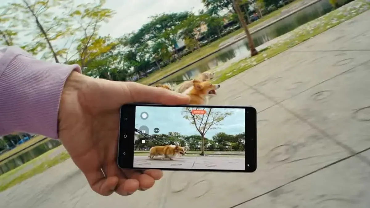 Samsung One UI 8.5: eltűntek a videós szűrők a Kamera appból, sok felhasználó csalódott