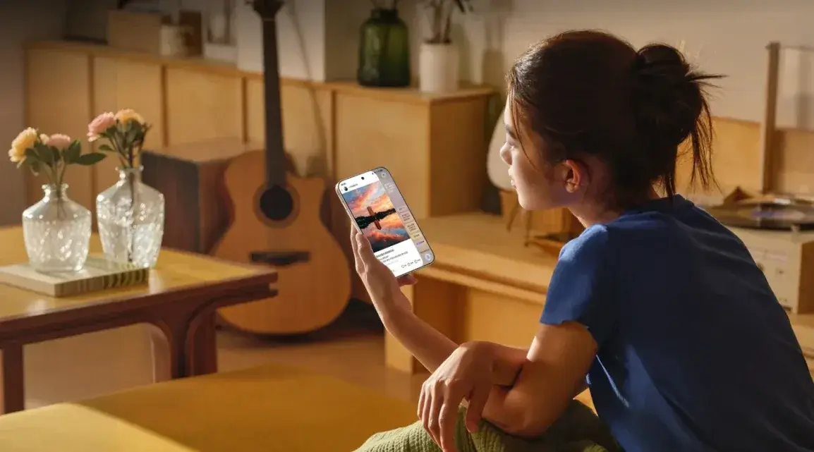 Megérkezett a világ első széles kijelzős, nem hajlítható okostelefonja – ilyen lett a Huawei Pura X View