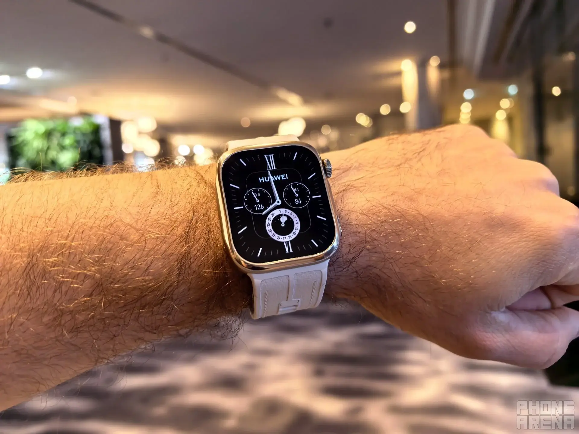 Kipróbálták a Huawei Watch D3-at, és ez az egyik leghasznosabb okosóra a vérnyomásproblémákkal élőknek