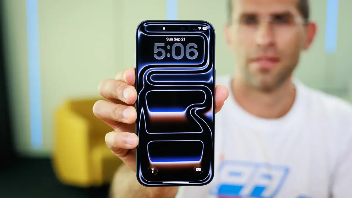 Elérte a határt az Apple? Egy felmérés szerint sokan már nem vennék meg az iPhone 18 Pro Maxot a megjelenés napján