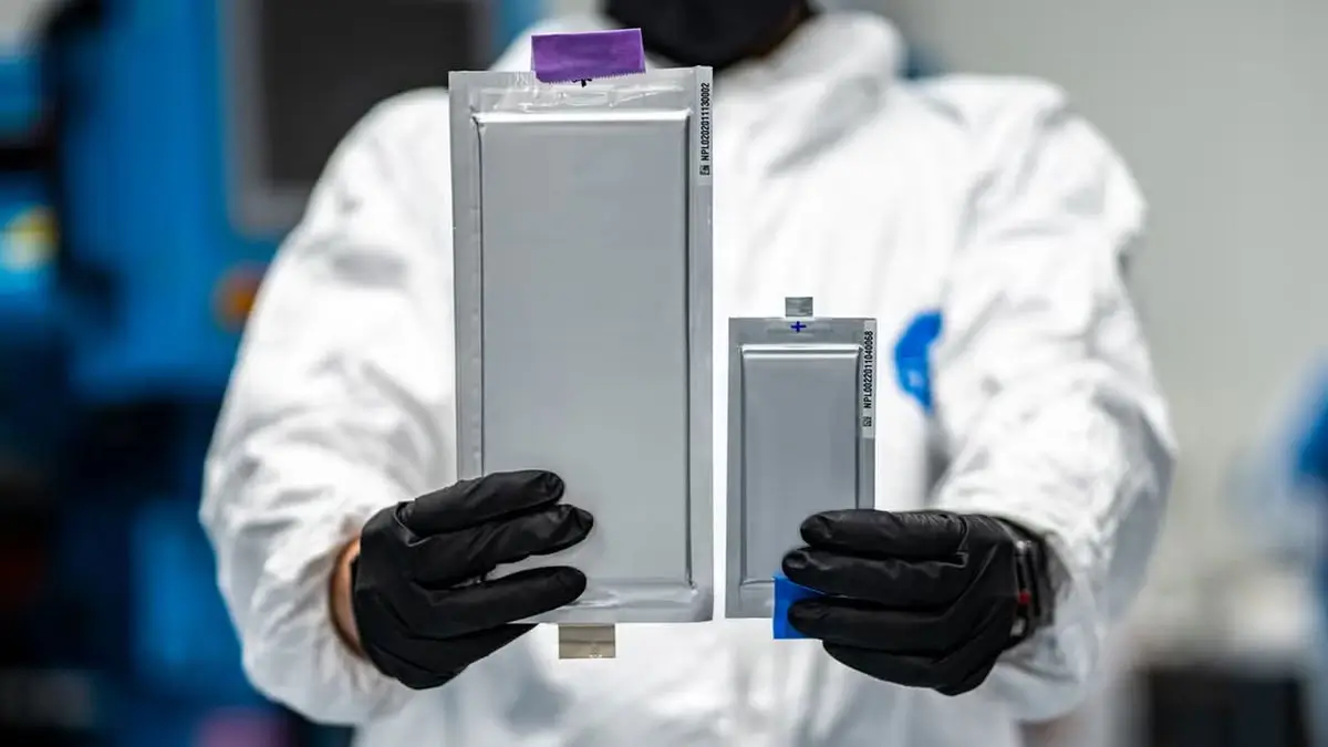 Elfelejthetjük a szilárdtest akkumulátorokat? Az új lítiumfém technológia napokig működő Galaxy telefonokat ígérhet