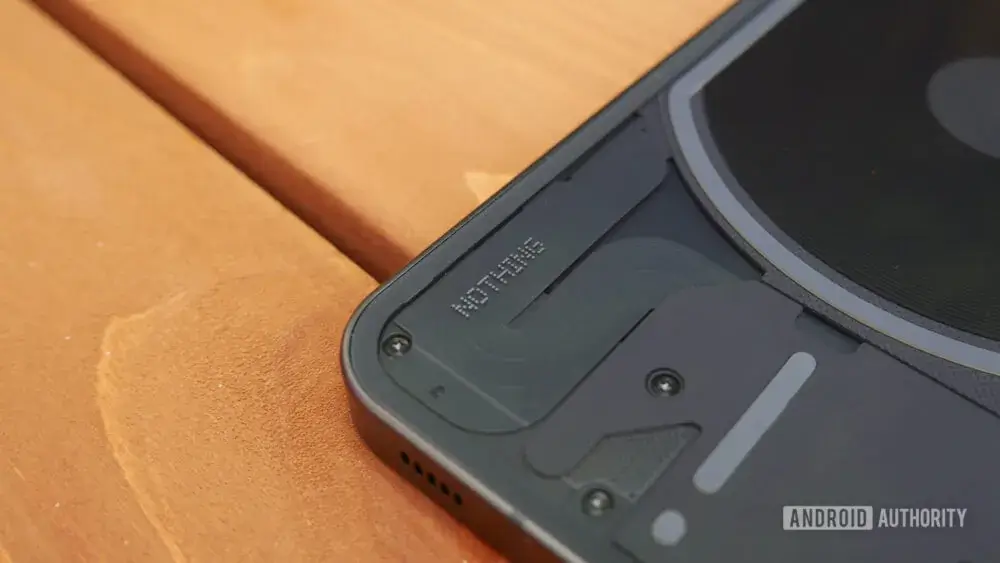Carl Pei nyíltan hadat üzent az Apple-nek: a Nothing az unatkozó iPhone felhasználókat célozza