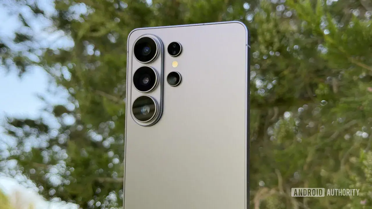 Óriási siker lett a Galaxy S26 Ultra – és ez rossz hír lehet a felhasználóknak