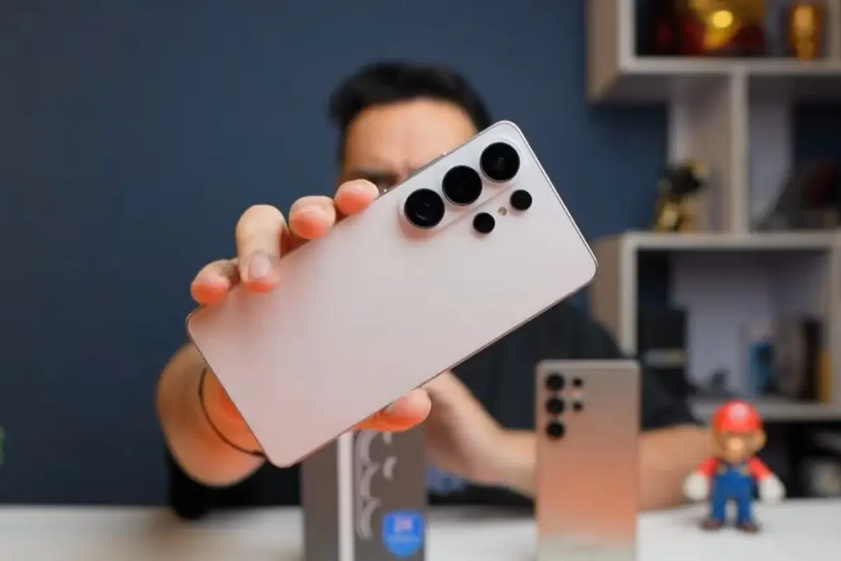 Meglepő ok miatt növeli a gyártást a Samsung a Galaxy S26 Ultra esetében