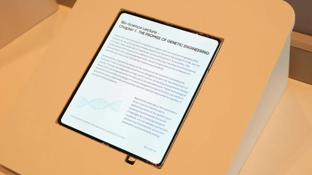 A Samsung eltünteti a hajlítható kijelzők legnagyobb hibáját – a Galaxy Z Fold8 szinte gyűrődésmentes panelt kap