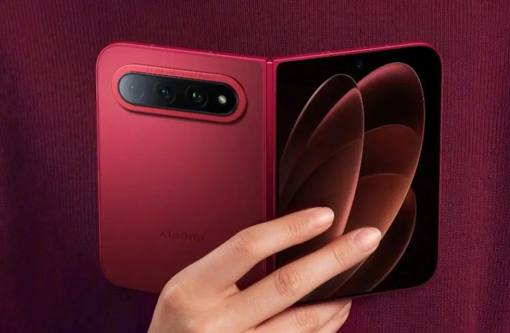 Bemutatkozott a Xiaomi 18 Fold, a gyártó első széles kijelzős hajlítható telefonja