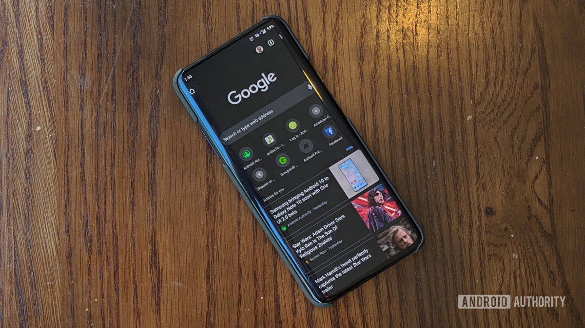 Visszajön az időzíthető sötét mód