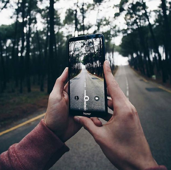 Generációs különbségek a telefonhasználatban