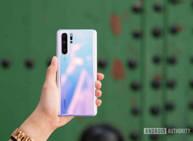 16 millióan választották a P30 szériát