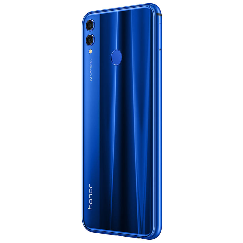 Európába érkezik a Honor 8X