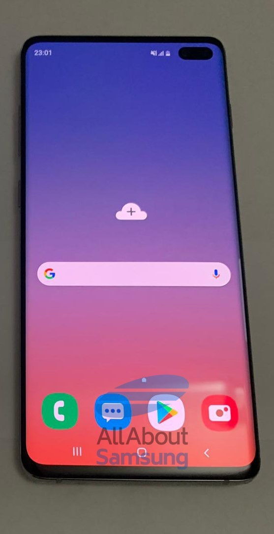 Teljes valójában látható a Galaxy S10+