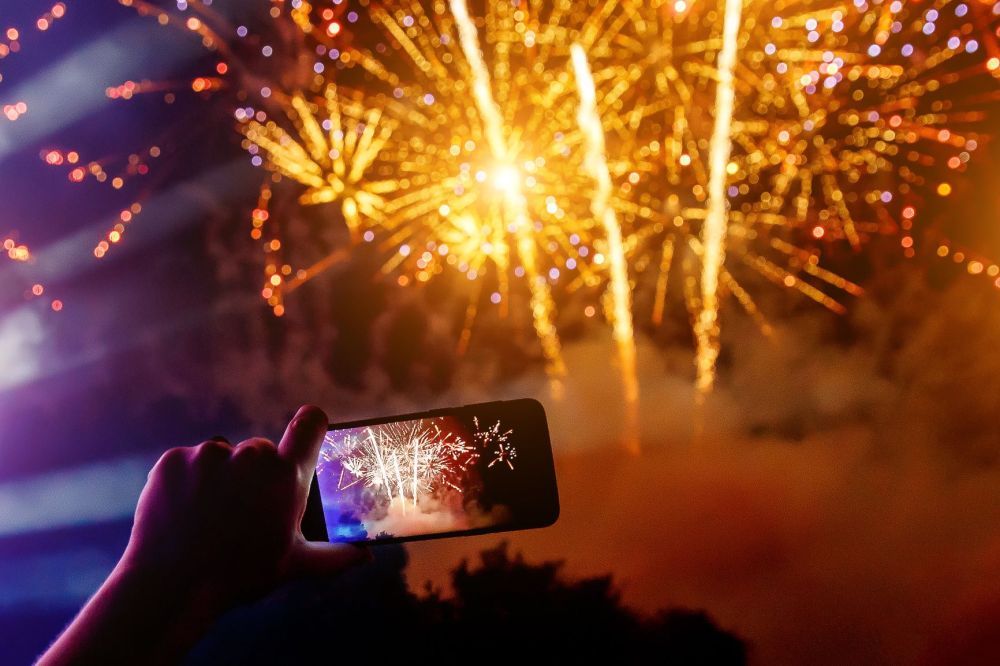 A Telenorosok is mobilneten köszöntöttek az ünnepek alatt