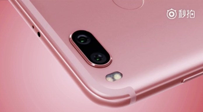 Sajtóvideón az idei év sikermobilja