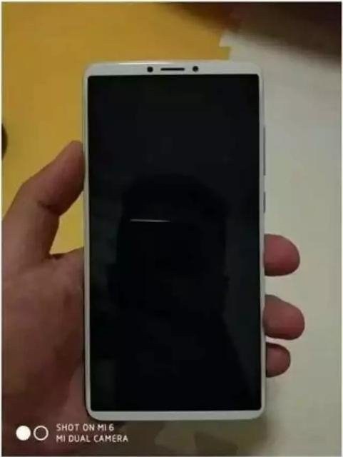 Xiaomi Redmi Note 5: dual kamerával?