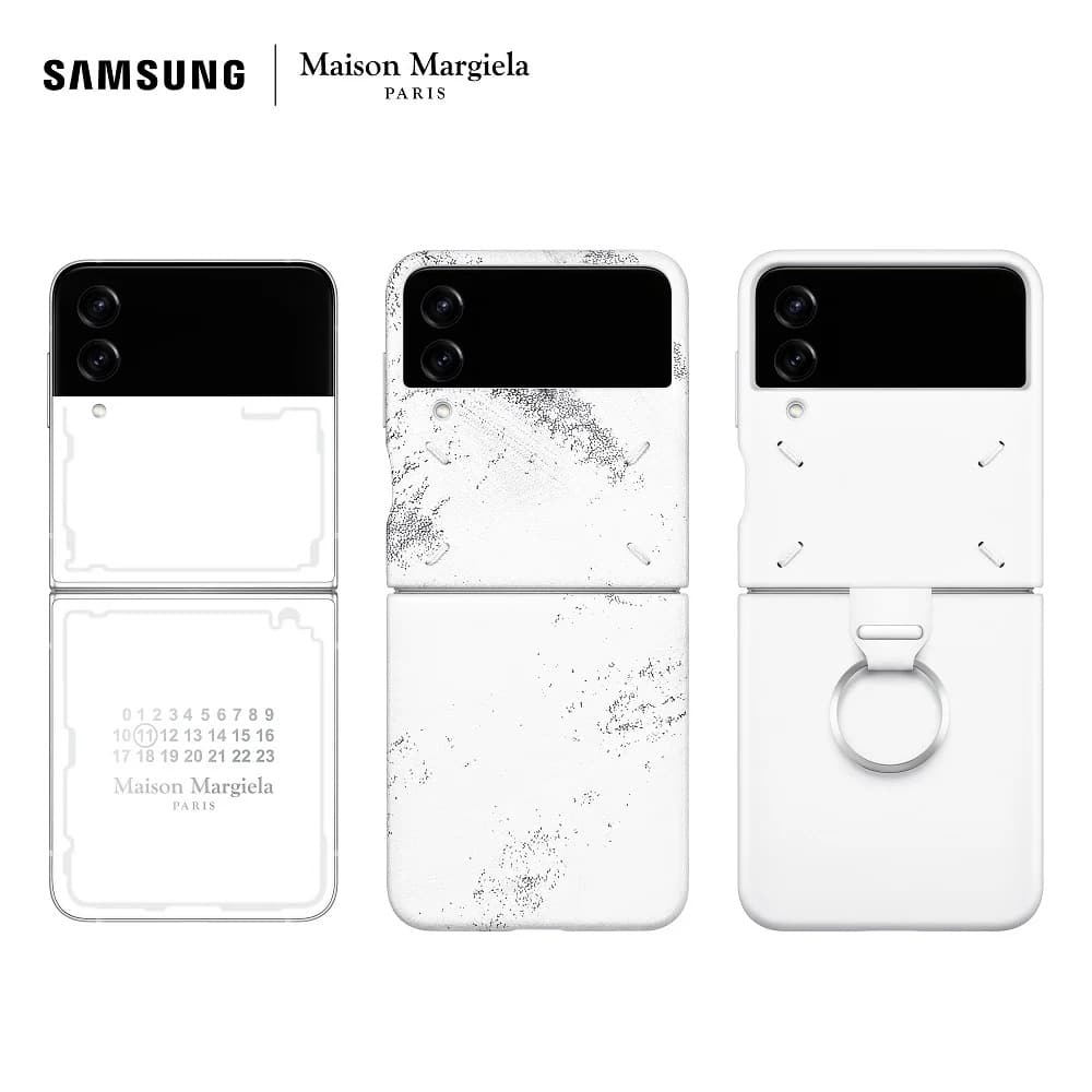 Íme a Galaxy Z Flip 4 Maison Margiela Edition egyedi kiegészítőkkel!