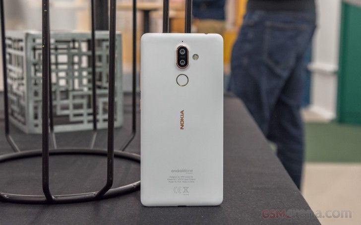 Visszatért a Nokia 8 Sirocco