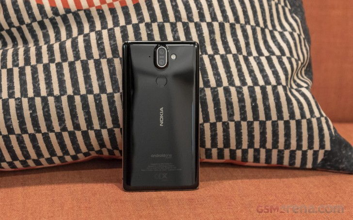 Visszatért a Nokia 8 Sirocco