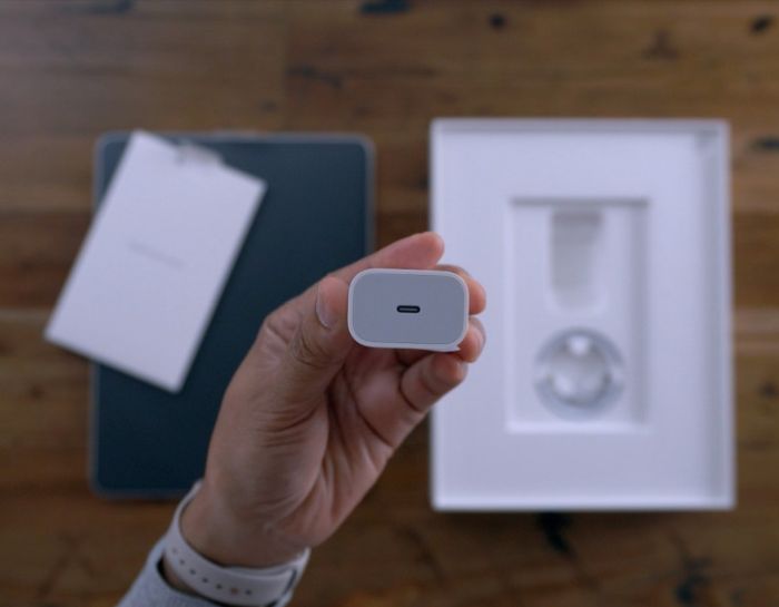 Az iPhone 11 tudja az oda-vissza töltést