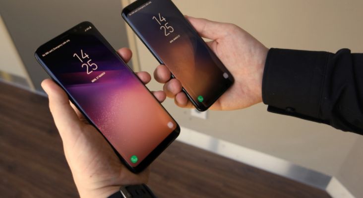 Kézben járt a Galaxy S9